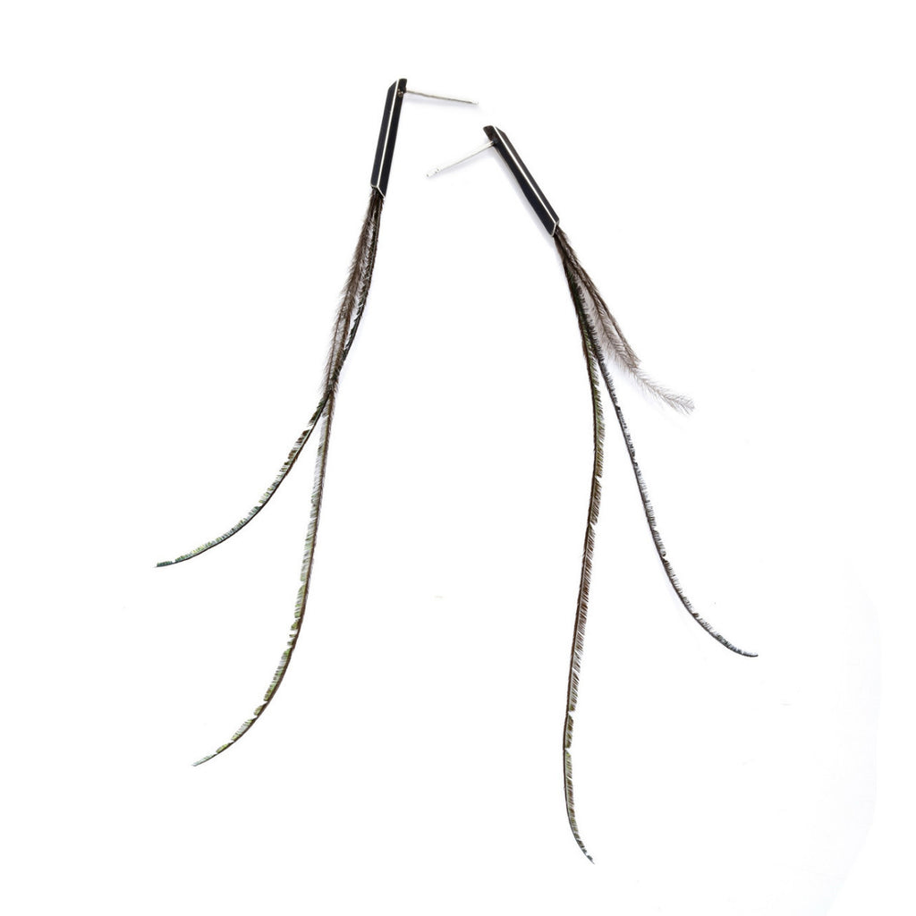 FEATHERS SQUARE PROFILE EARRINGS